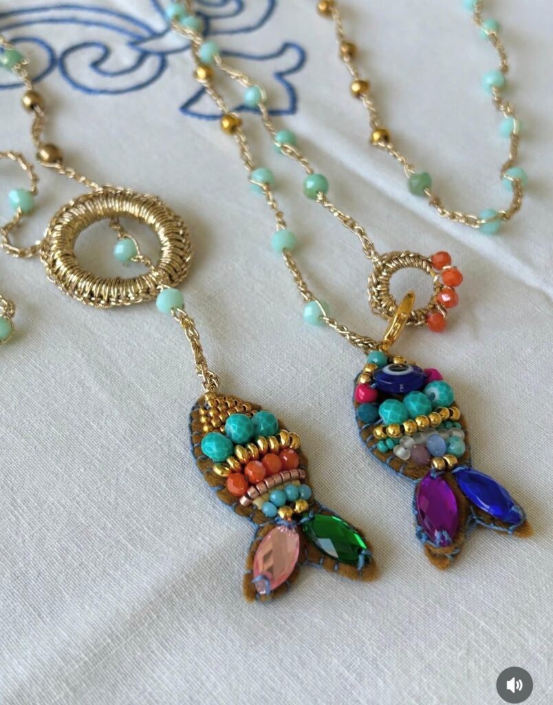 Collar Pez de Abalorios